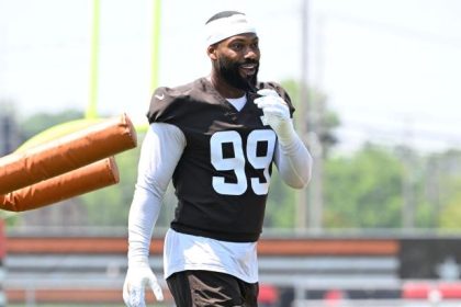 Der erfahrene Edge Rusher der Browns koennte sich im Tausch