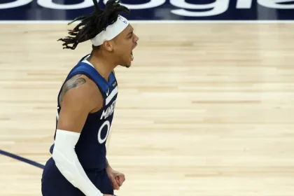 Timberwolves Rookie Terrence Shannon bietet den groessten Teil der Chance.webp