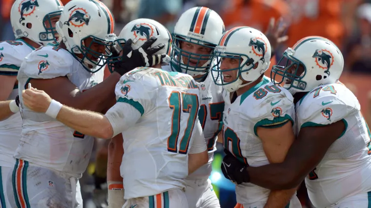 Es wird erwartet dass die Dolphins den Pass Rusher vor der.webp