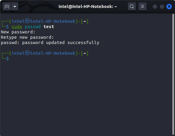 usando el comando passwd para cambiar la contraseña en Linux