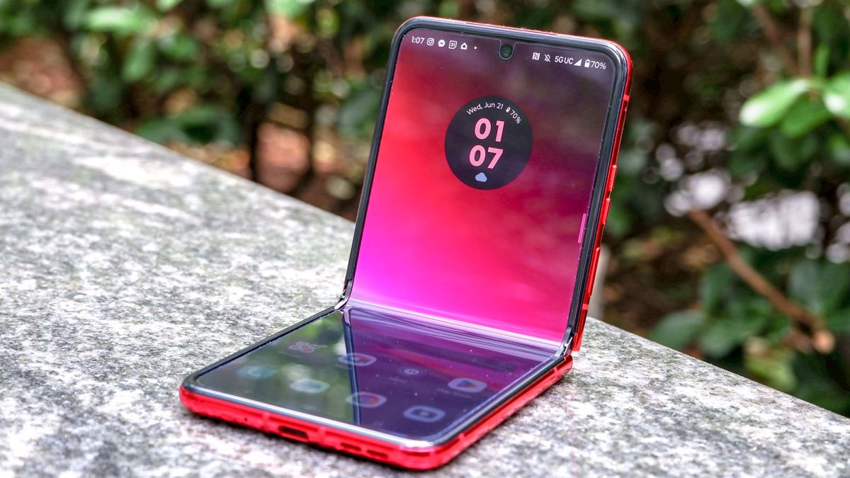 La prueba de tortura del Motorola Razr termina de forma