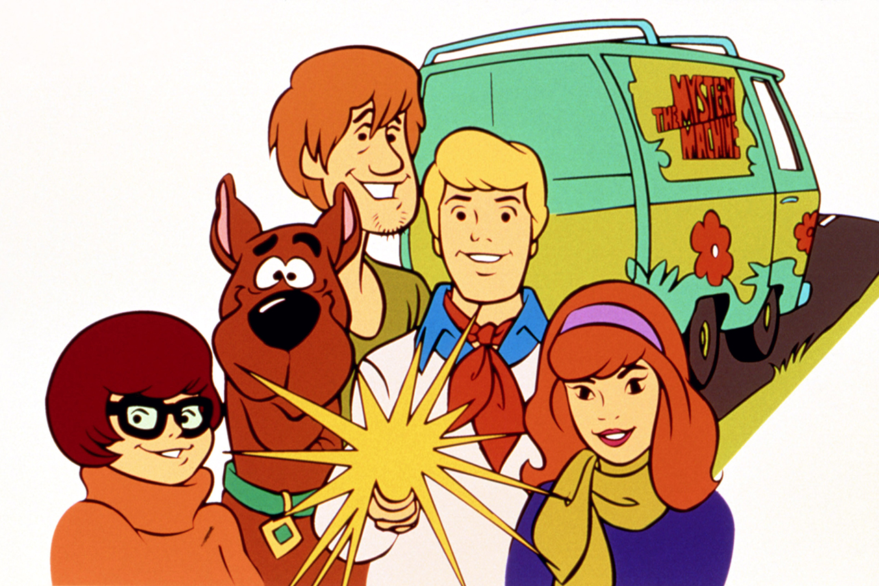 SCOOBY DOO ¿DÓNDE ESTÁS?, (desde la izquierda): Velma Dinkley, Scooby Doo, Shaggy Rogers, Freddy Jones, Daphne Blake