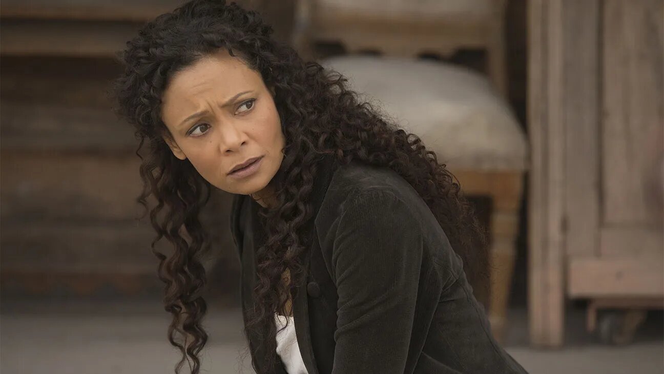Thandiwe Newton en el programa de televisión Westworld HBO