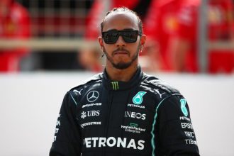 Hamilton critica el enfoque de la FIA en la raza