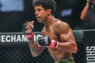 Adriano Moraes confia en ganar el titulo de peso mosca.webp