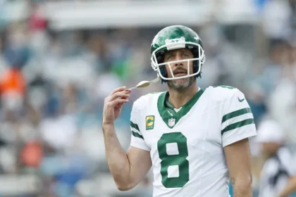Aaron Rodgers presenta una imagen no tan positiva de las.webp