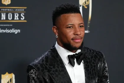 Saquon Barkley llevaba un reloj de 82000 a la.webp