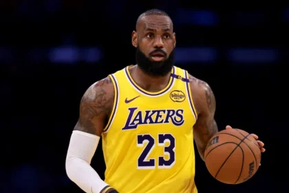 Los Lakers pueden separarse de LeBron James despues de siete.webp