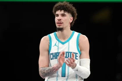 LaMelo Ball busca un intercambio fuera de Charlotte los Hornets.webp