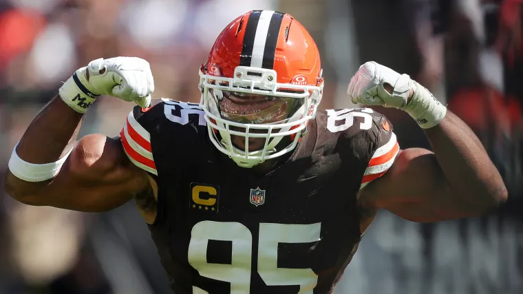 Myles Garrett de los Browns hace una increible autocomparacion entre.webp