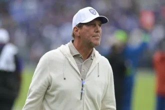 Steve Bisciotti no queria que le sucediera un movimiento idiota.webp