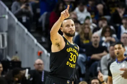 Se preve que los Warriors reuniran a Stephen Curry con.webp