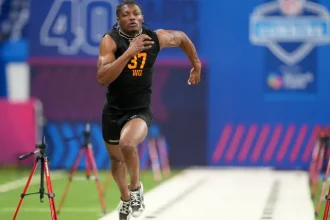 Resumen simulado del draft de los Browns como la revision.webp