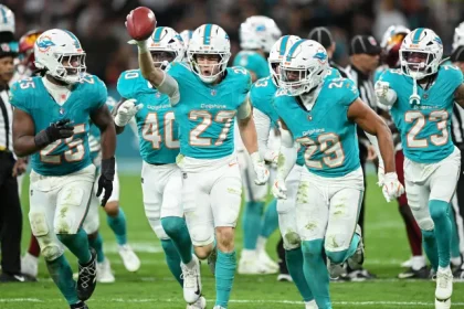 La idea comercial de los Dolphins envia una ventaja de.webp