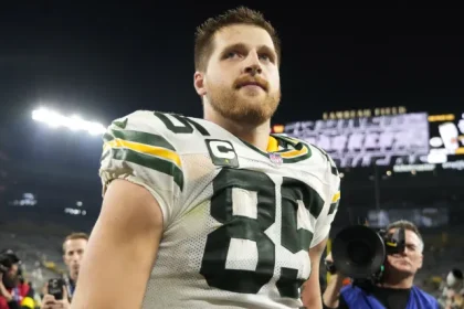 Por que los Packers creen que Tucker Kraft esta actualmente