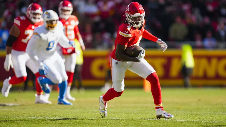 Se insta a los Chiefs a contratar al agente libre