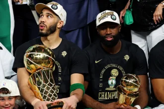 Jayson Tatum de los Celtics rompe el silencio sobre ya