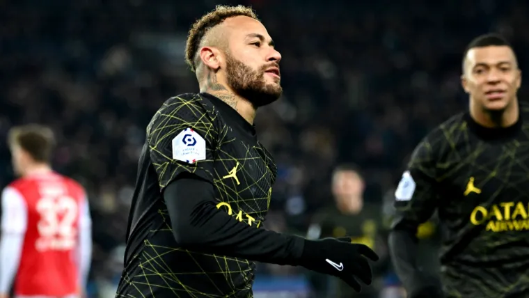 Kuinka Neymar Jr ja Kylian Mbappe reagoivat PSGn ensimmaiseen UCL otsikkoon.webp