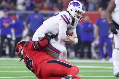 Josh Allen ei voi pelastaa Buffalo Bills Jarrett Baileyta.webp
