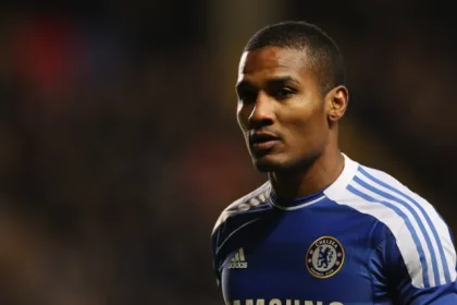 Lancienne star de Chelsea revele quil aurait pu rejoindre Liverpool.webp