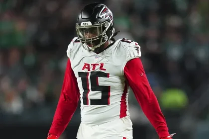 Les Lions ont demande a signer les anciens Falcons 56.webp