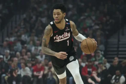 Le nouveau venu des Celtics tire des critiques elogieuses de.webp
