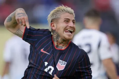 USA contre Guatemala LIGNALUS DE DEMARRAGE NOUVELLES DE LEQUIPE SET.webp