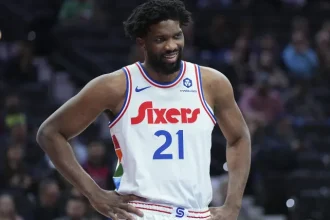Le monde de la NBA montre son amour a Joel.webp