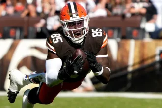 Les Browns ont rompu leurs liens avec un trio de.webp