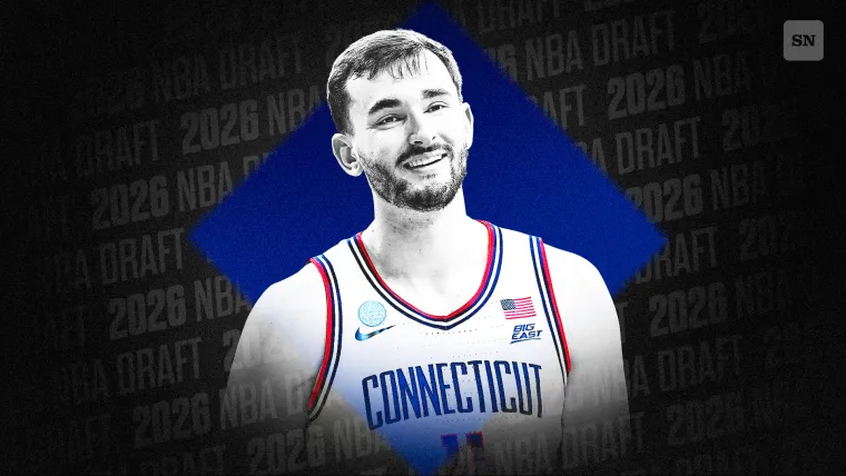 Rapport de depistage dAlex Karaban NBA Mock Draft lattaquant.webp