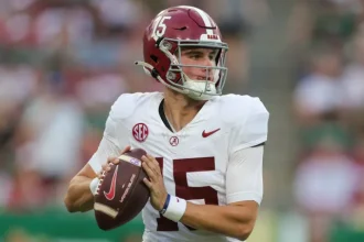 Les Jets devraient rivaliser avec les Cardinals pour un QB.webp