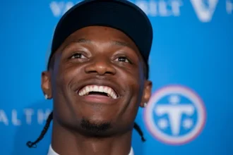 Carnell Tate devrait entrer dans lhistoire des Titans en tant