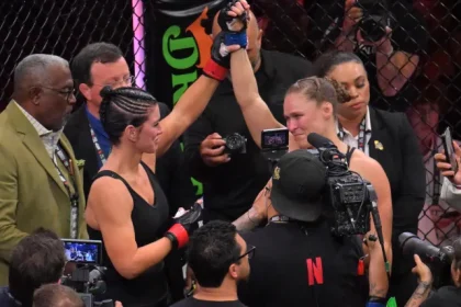 Resultats complets de Ronda Rousey contre Gina Carano Daniel Mader