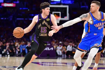 Les Lakers nommes point datterrissage pour un ancien centre des