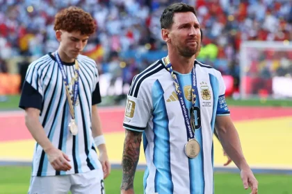 Regardez Lionel Messi devenir emu apres le dernier match potentiel