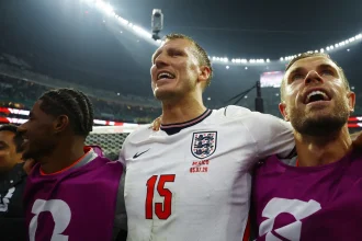 Rencontrez Dan Burn le defenseur anglais 6 7 qui pourrait affronter