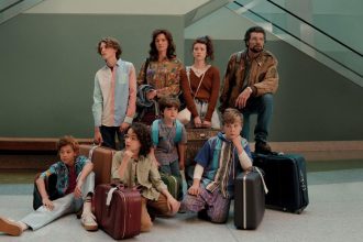 1714232170 Unsung Hero e in streaming su Netflix o HBO Max