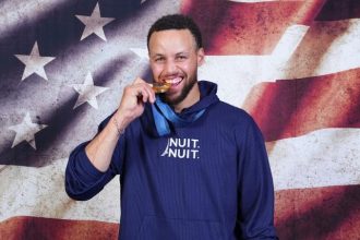 Capire il marchio Nuit Nuit di Stephen Curry dopo le