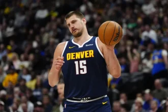 I pepite potrebbero scambiare Nikola Jokic per una superstar 76ers.webp