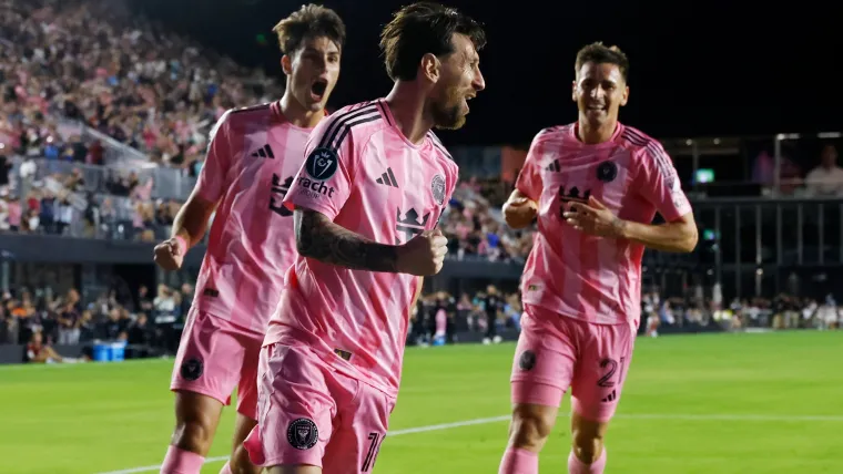 Javier Mascherano dice Niente e impossibile mentre Lionel Messi e.webp