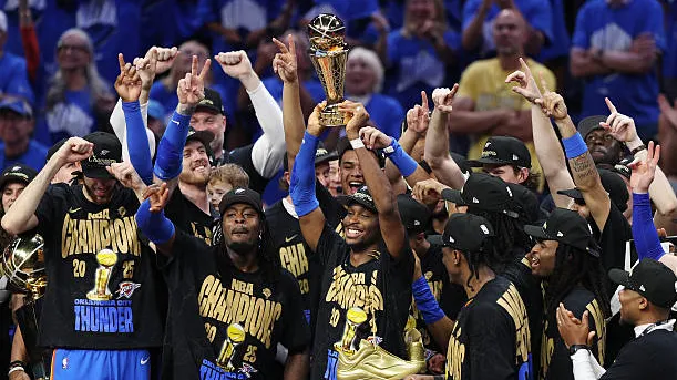 Biglietti Thunder vs Rockets per la giornata di apertura NBA.webp