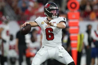 I bucanieri continuano limpennata del Super Bowl nelle ultime classifiche.webp