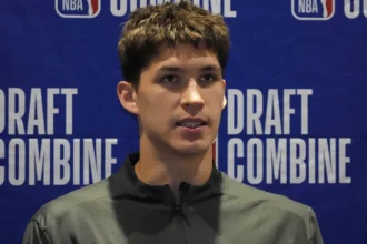 Jordi Fernandez richiede migliore fisicita al debuttante dei Brooklyn Nets.webp
