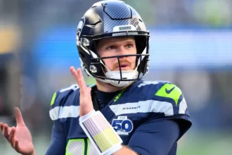 Sam Darnold si scatena davanti a Tom Brady dopo che.webp