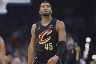 Donovan Mitchell invia un messaggio chiaro riguardo al suo futuro.webp