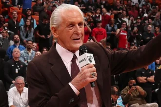Pat Riley ammette che e stato difficile separarsi da piu