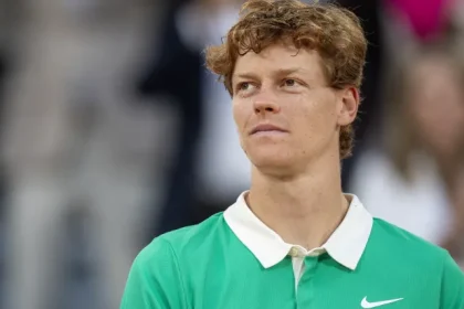 Jannik Sinner Netto Waarde Carriere van Tennis Ster Colin Capece.webp