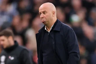 Liverpool goni cel Barcelony aby wypelnic miejsce Trenta Alexander Arnolda.webp