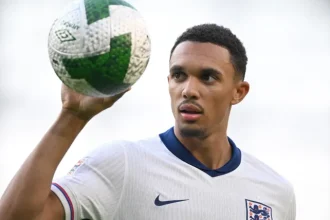 Jak Trent Alexander Arnold moze grac w Realu Madryt w Pucharze.webp