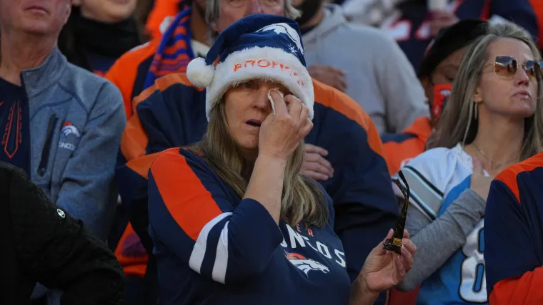 Denver Broncos prawdopodobnie nie będzie miał suchego oka na stadionie podczas przerwy meczu 7. tygodnia Travisa Wakemana